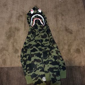 Camo Bape Zip-up jacket